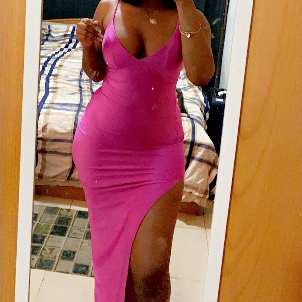Forever21 Pink spaghetti strap slit dress